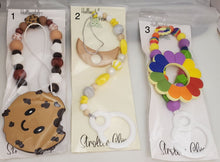 Load image into Gallery viewer, Teether-Stroller Clip